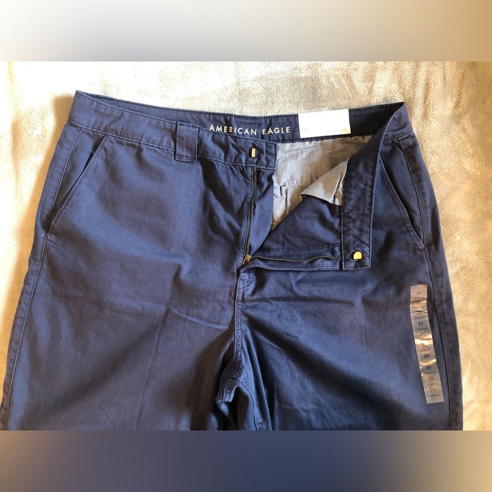 American Eagle high rise navy blue pants. Sz 20 regular, NWT.